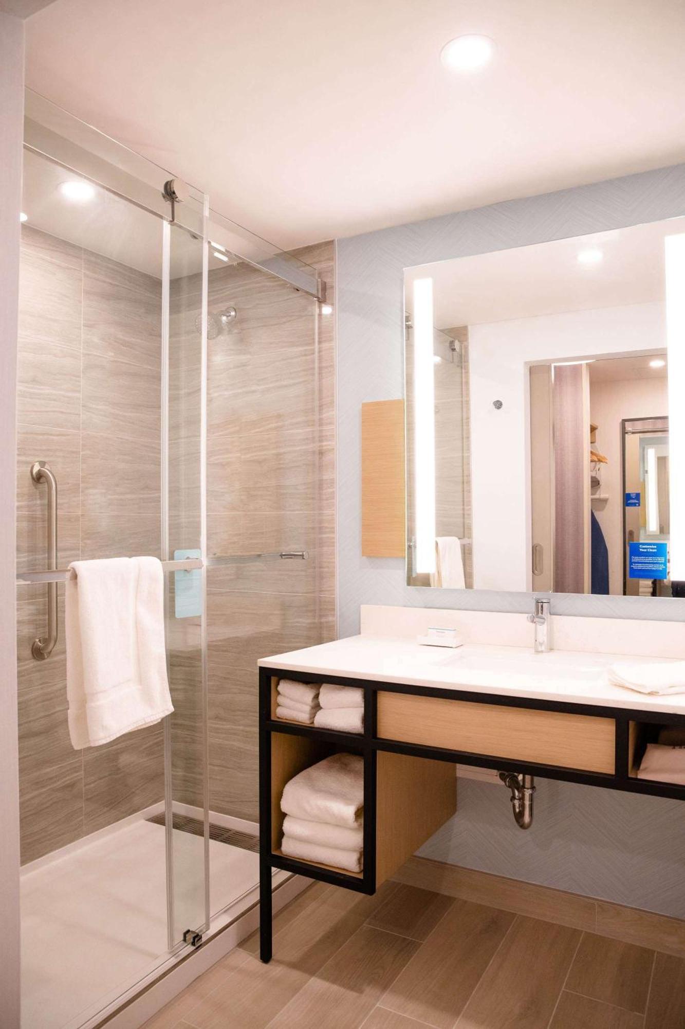 Hotel Hilton Garden Sudbury, Ontario, Canada 3*